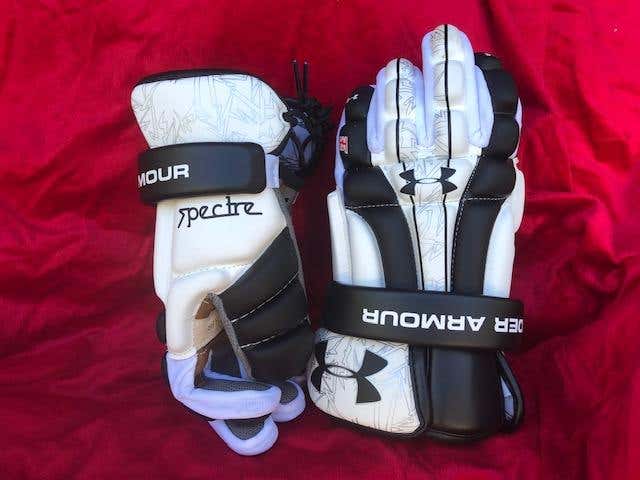 New Under Armour Spectre Gloves