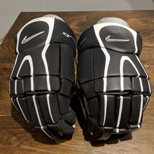 Nike Bauer Quest 2 Hockey Gloves Senior Size 14.5