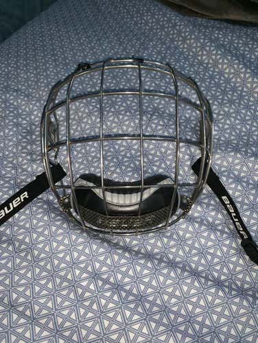BAUER CAGE