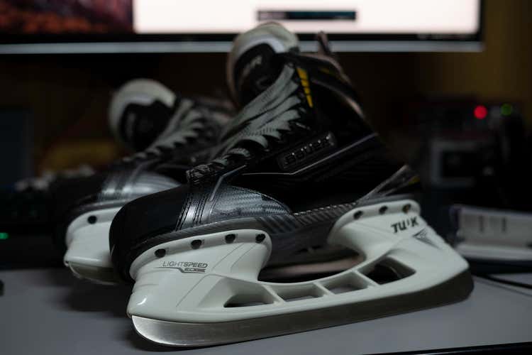 Bauer Supreme 190 Skates Senior Size 7