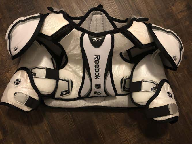 Reebok 6k Pro Shoulder Pads