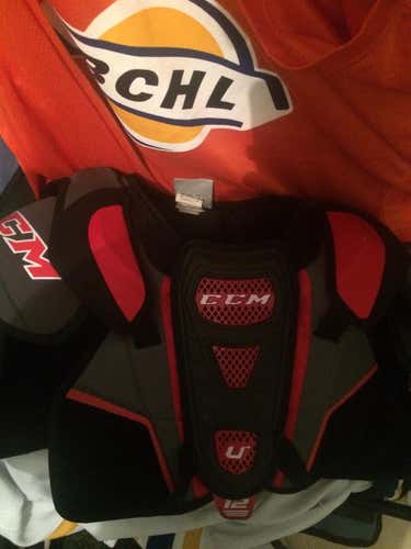 Ccm U+ Shoulder pads