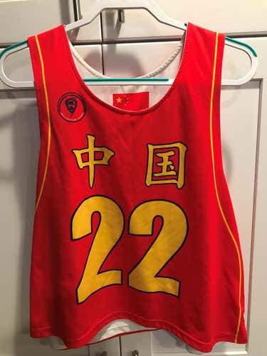 U19 National China Lacrosse Pinnie and Liberty Shirt (Bundle)