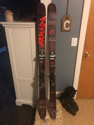 Armada Arv 86 With Griffon Bindings