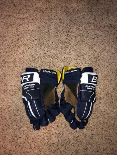 BAUER SUPREME ONE 40 GLOVES