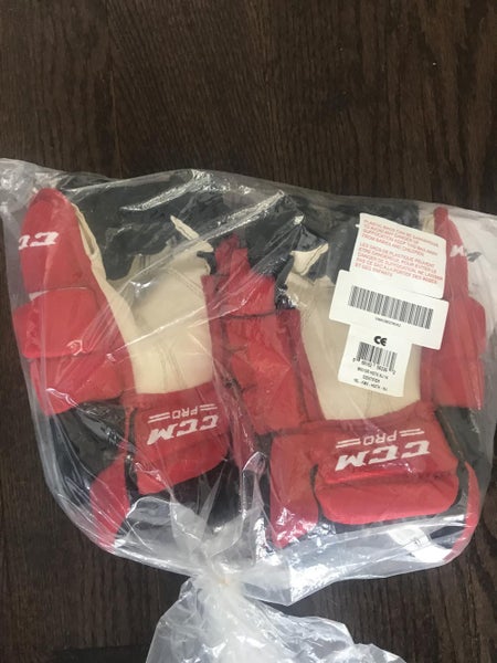 New CCM HGTK Gloves Senior Pro Stock