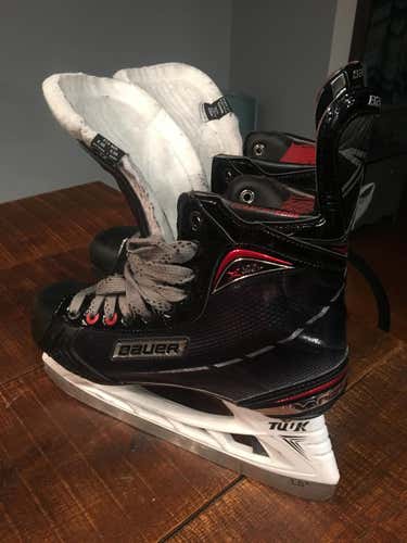 Bauer LTX PRO + Skates Senior Size 7.5