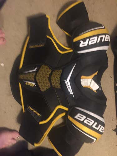 New Bauer Supreme 170 Shoulder Pads Senior