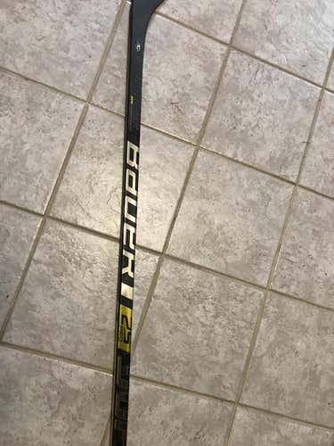 Bauer Supreme 2S Pro  RH  pro stock 77 flex
