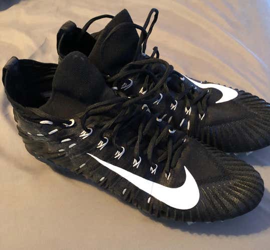 Nike Alpha Menace Elite