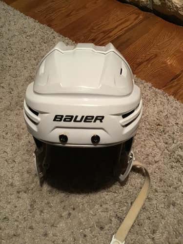 Bauer Re-Akt Helmet Senior Size Medium