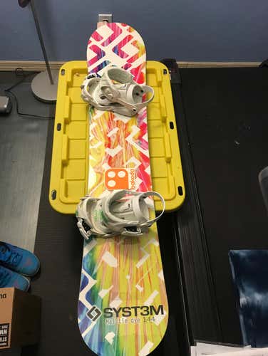 System Mai Tie Dye 144 W/ Roxy Bindings