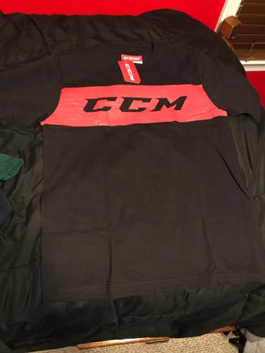 Brand New Ccm Hockey Shirt Large