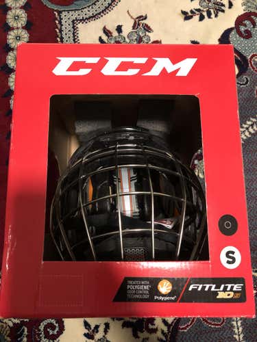 New CCM Fitlite 3DS Helmet