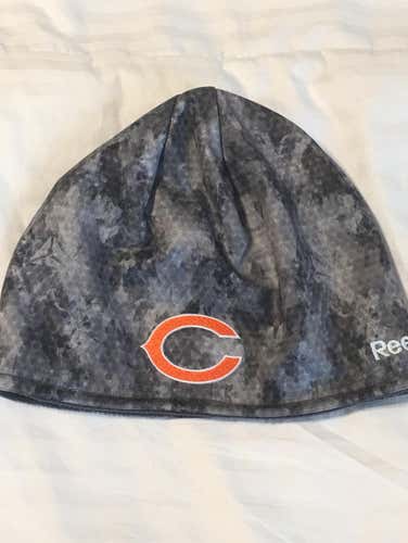 NWOT Reebok NFL Equipment Chicago Bears Digital Camo Winter Skull Cap