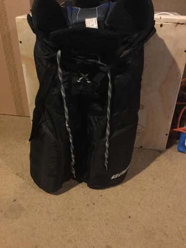 Bauer Nexus 600 Pants (size Jr. Large Tall)