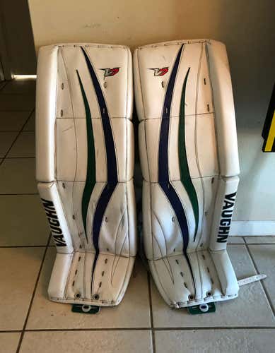 Pro Spec Vaughn V7 XR Carbon 35+2.5 Leg Pads