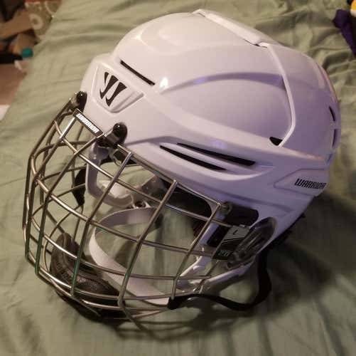 New without tags Warrior Krown PX3 Helmet/Cage Combo
