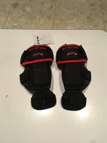 CCM KP1.5 Goal Knee Pad Yth