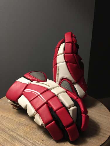 Kids Maverik Wonderboy Lacrosse Gloves - 12”