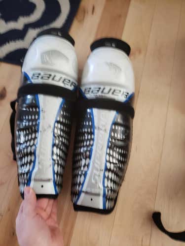 Bauer Shin Pads Junior
