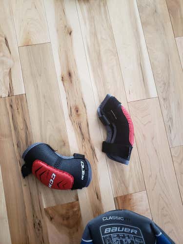 CCM Qlt230 Elbow Pads Youth