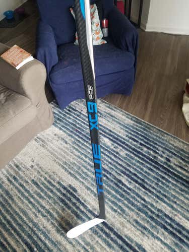 True XC9 ACF Stick Righty Unknown Senior Pro Stock