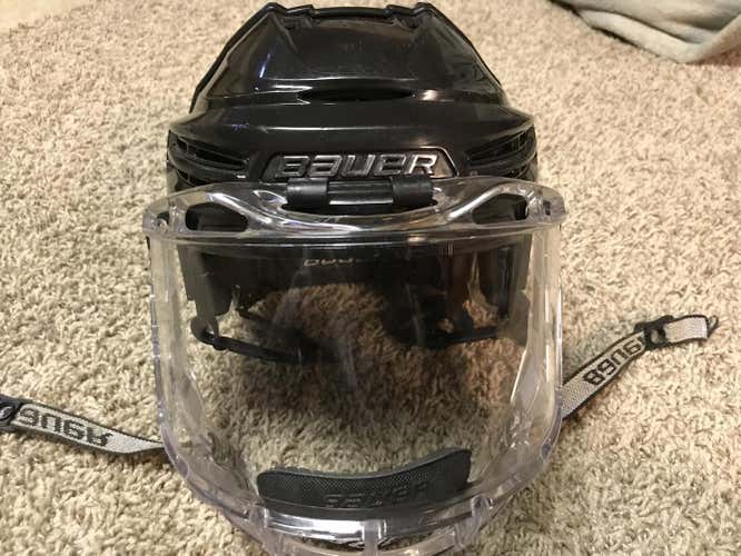 Bauer Re-Akt 100 Helmet