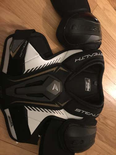 Easton Stealth C5.0 Shoulder Pads Senior