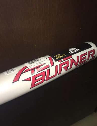 NEW !!! -3  33/30 ADIDAS AeroBurner