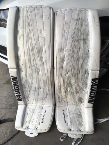 Vaughn Ventus SLR Pro Goalie Leg Pads Senior 34+2