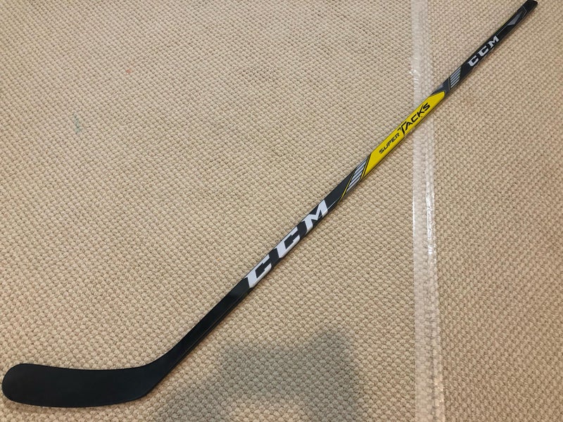 Private listing for Perpllexed - 2 for 1 PRO STOCK CCM SUPER TACKS HOCKEY STICK H14, P14, C42, PM9 c