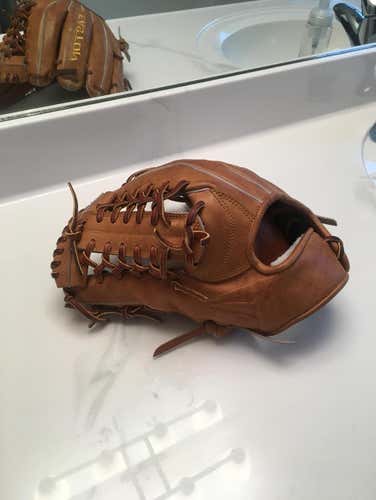 Easton Small Batch Trapeze only 2 made