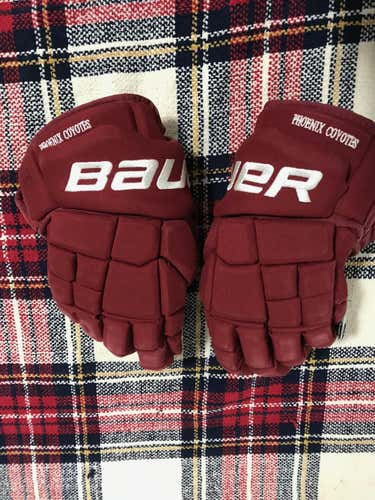 Bauer Vapor X30 Gloves Senior Coyotes Pro Stock 14"