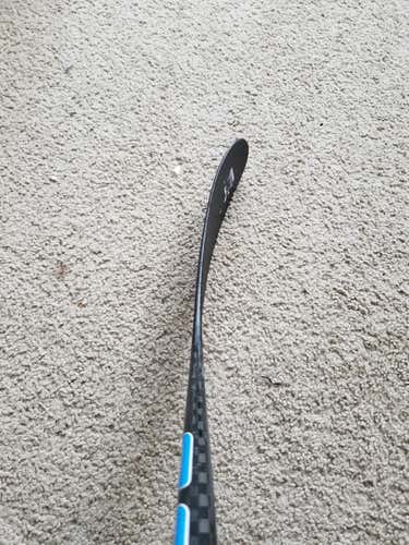 Bauer Nexus Team Stick - Left - P28 - 77 Flex