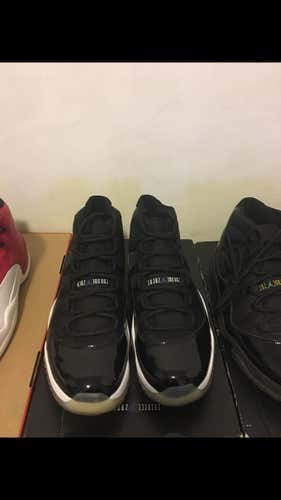 Jordan 11s