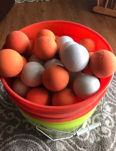 20 Lacrosse Balls