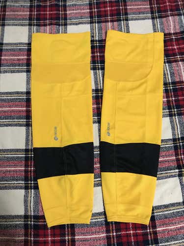 Yellow and Black Socks 32"
