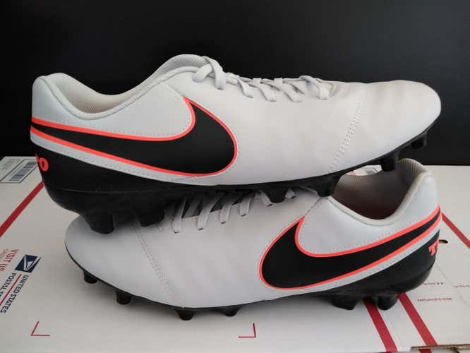 Nike Tiempo Genio II