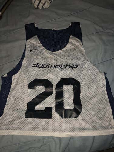 3D Blue chip Pinnie