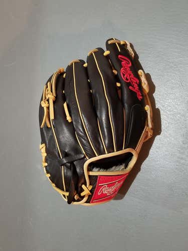 New Rawlings Glove