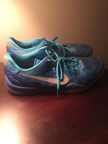Original Nike Kobe Basketball/Running Shoes Size 11.5 US