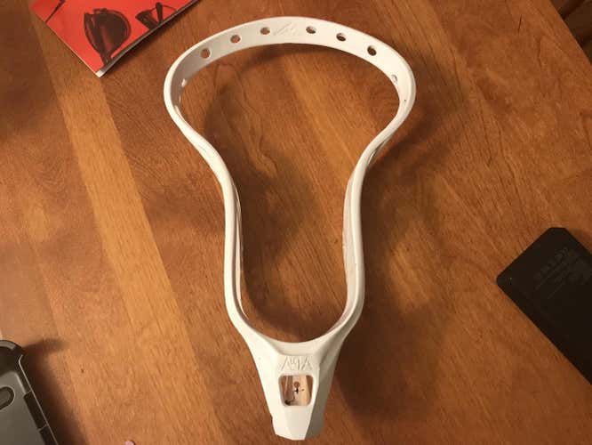 Brand new alpha lacrosse beta head