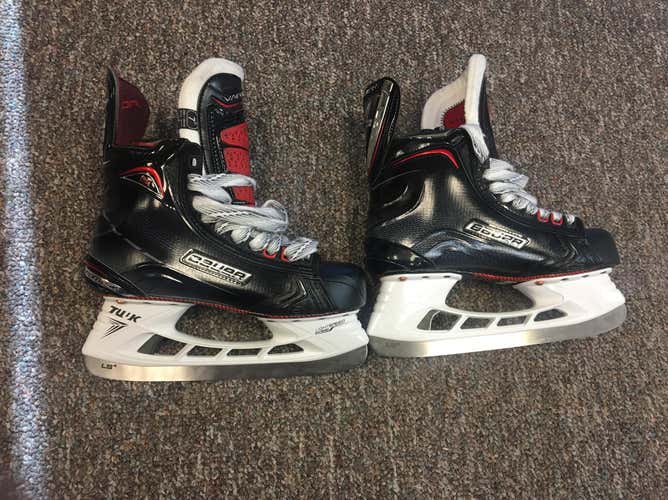 Brand New In Box Vapor 1X Skates Size 7D With  Speed Plates. 750.00