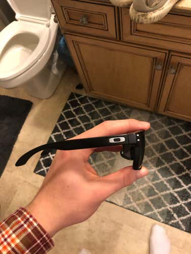 Like New Oakley Sunglasses
