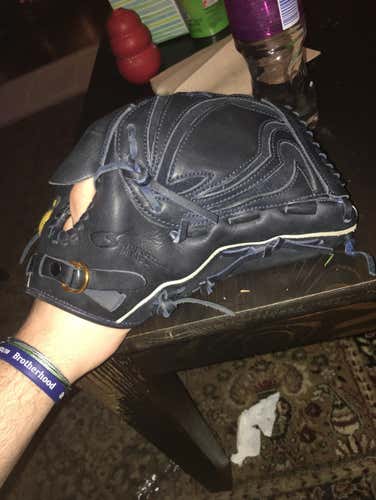FSOT NIKE YU DARVISH MODEL