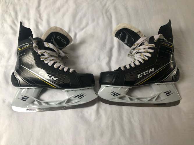 CCM 9050 Player Skates