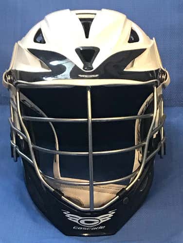 Cascade R, White w Navy Blue Chin/Brim, Silver Facemask