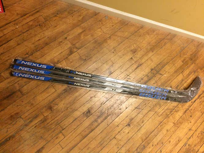 3-PACK Bauer Nexus Prostock Team Stick P88 Rh 77 Flex