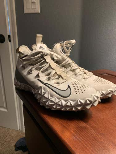 Size 8 Nike Huarache 6 Elite Turfs